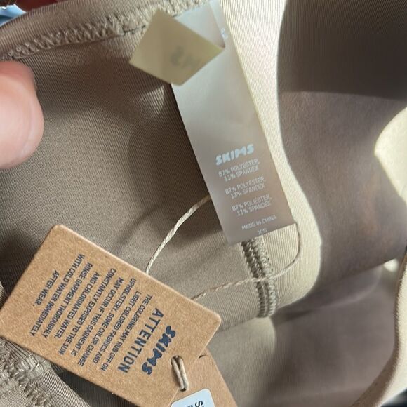 NWT SKIMS sport full bodysuit XS - Picture 3 of 5